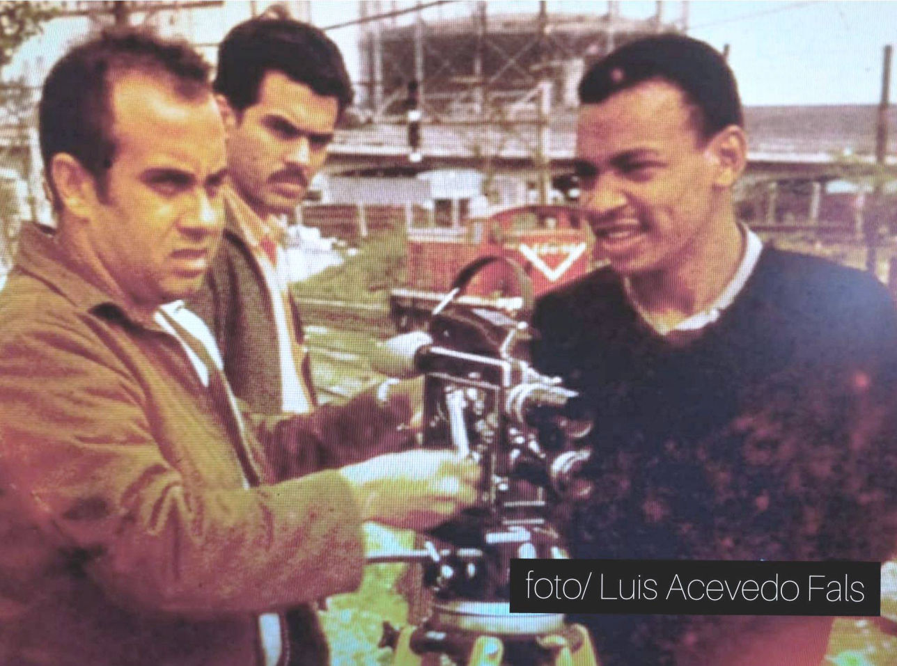 Grabación (Luis Acevedo Fals)