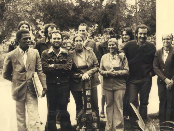 Patio de CINED (Varias personalidades de la cultura cubana)